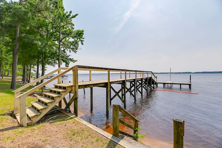 Cozy Edenton Vacation Rental w / Boat Dock Access!