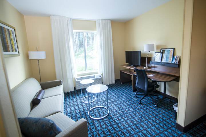 Room 22 of 53