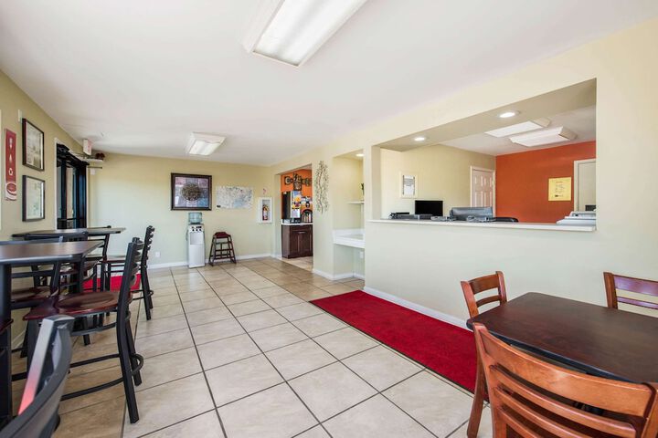 Econo Lodge Waynesville
