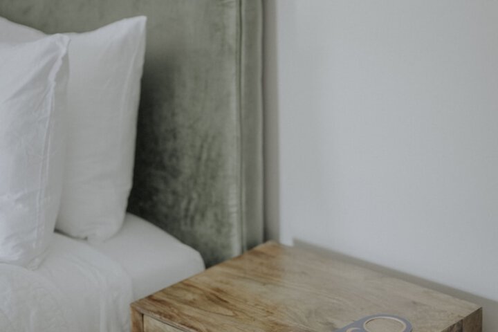 Room 16 of 27