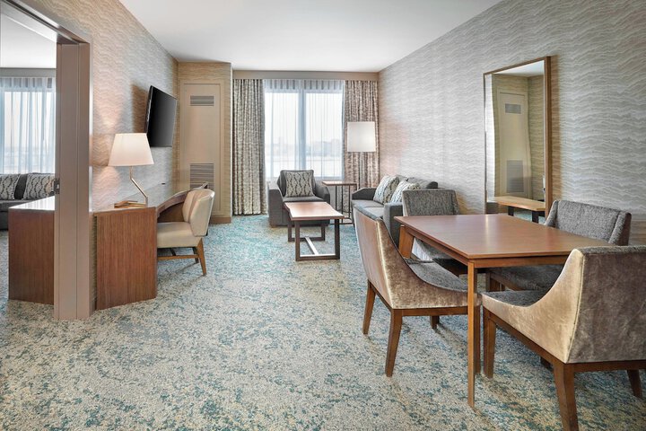 Room 41 of 76
