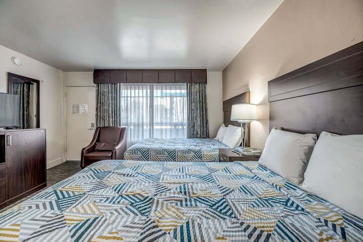 Room 47 of 86
