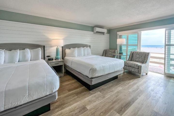 Thunderbird Beach Resort