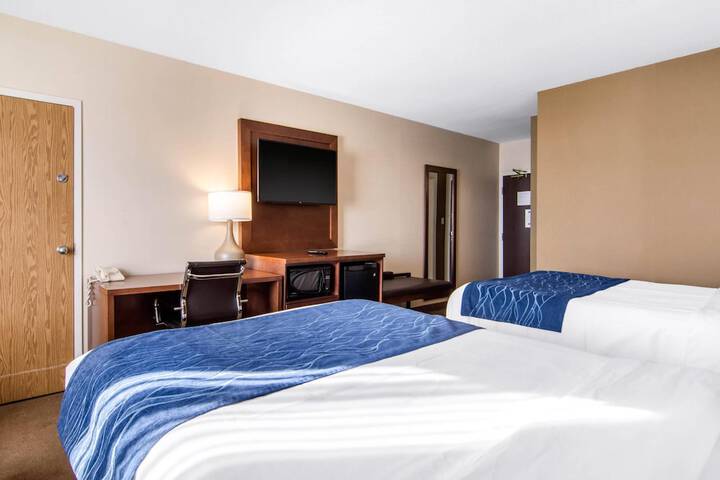 Comfort Inn & Suites Medicine Hat