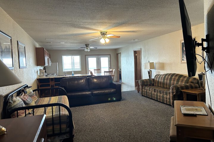 Room 153 of 299