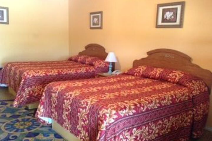 Thunderbird Motel