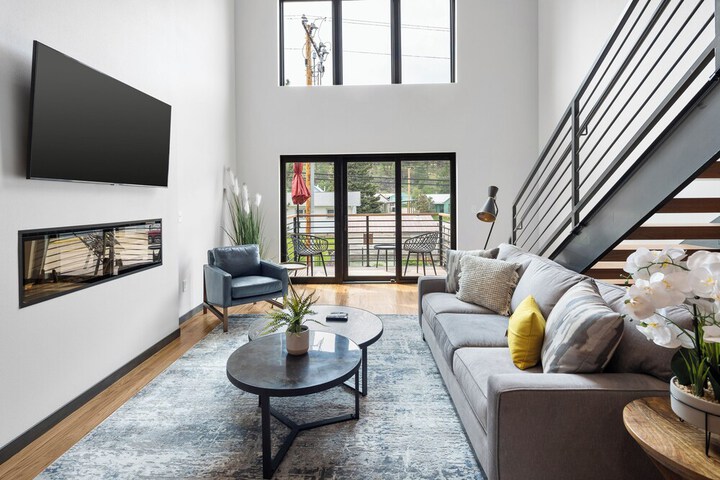 McGregor and Main Luxury Lofts