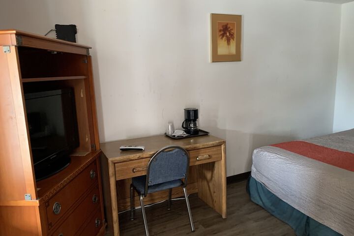 Safari Motel