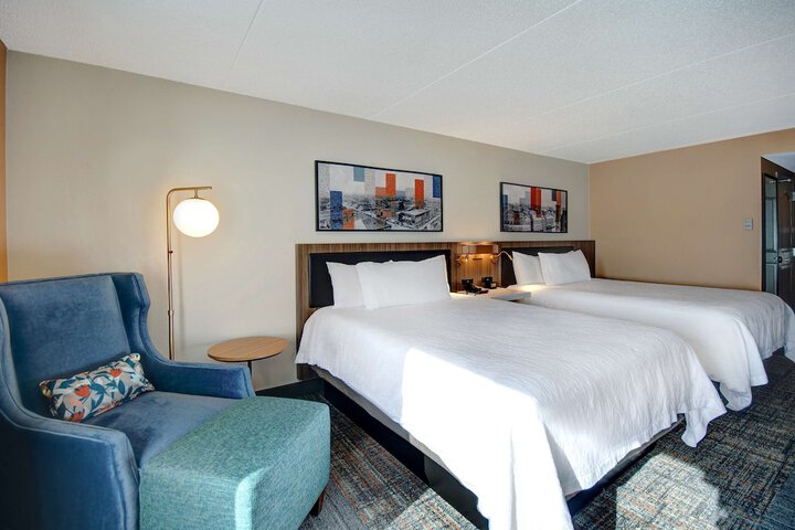 Room 56 of 104