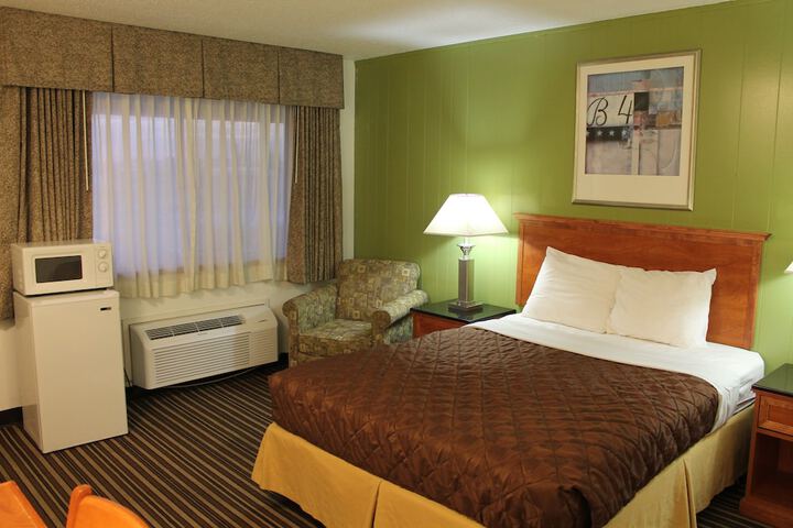 Americas Best Value Inn Boardman