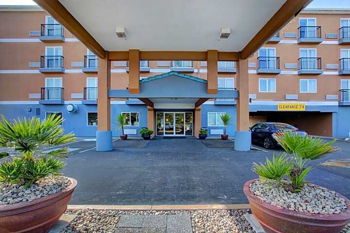 Inn at Lincoln City by OYO
