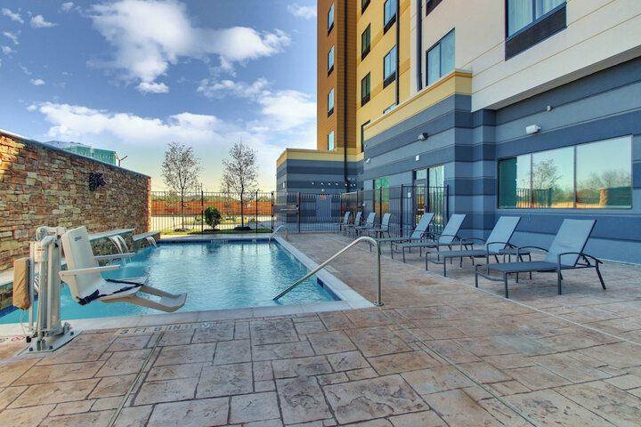 Pool 3 of 33