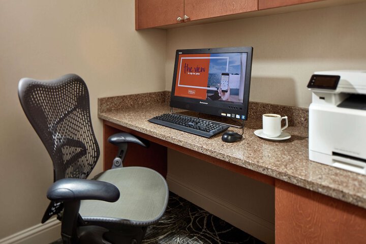 Business Center 25 of 25