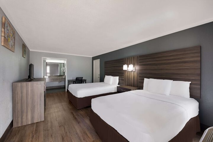 Room 31 of 36