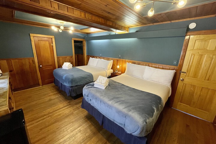 Room 75 of 156