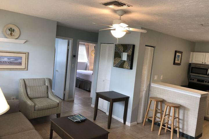 Marco Island Lakeside Inn
