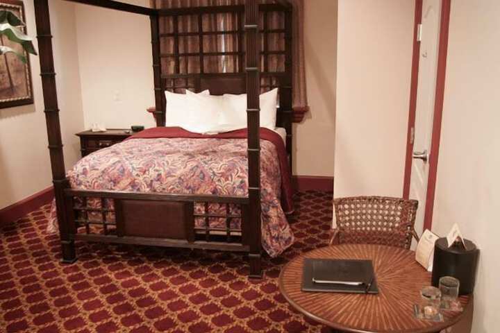 Room 72 of 151