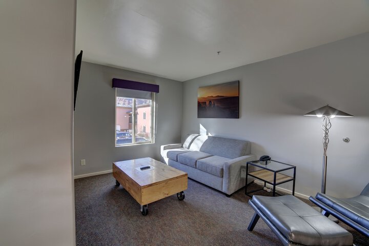 Room 55 of 72