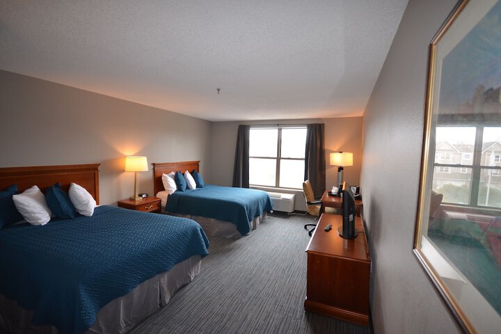 Room 12 of 37