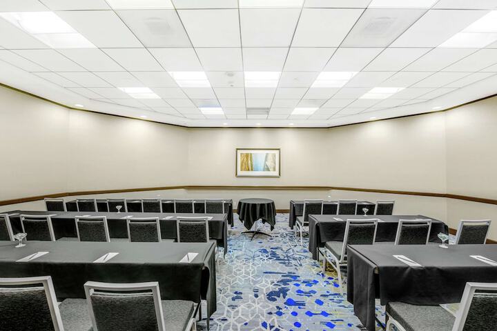 Embassy Suites by Hilton Anaheim Orange