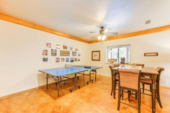 Mountain Cabin w / Hot Tub: 4 Mi to Shaver Lake!