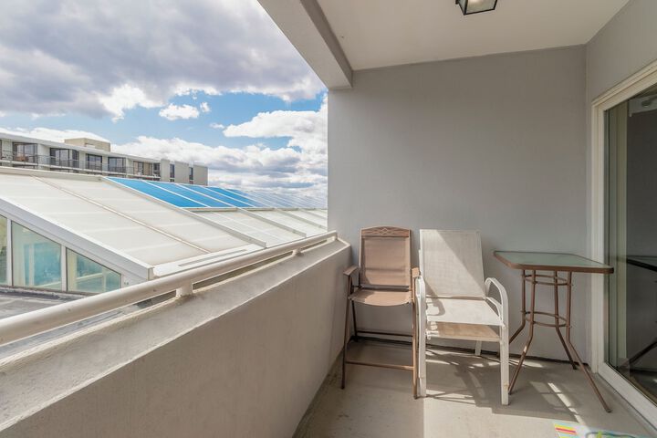 Watsons Regency Suites