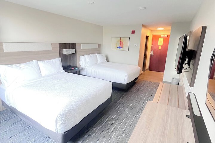 Room 20 of 65
