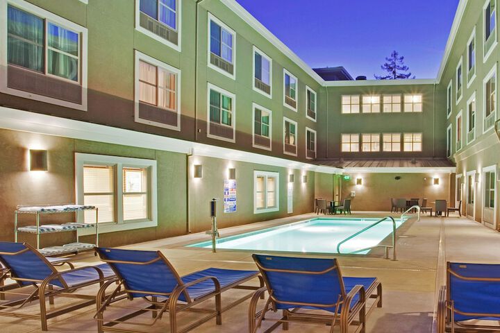Pool 6 of 42