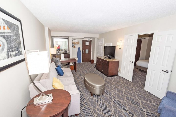 Room 30 of 73