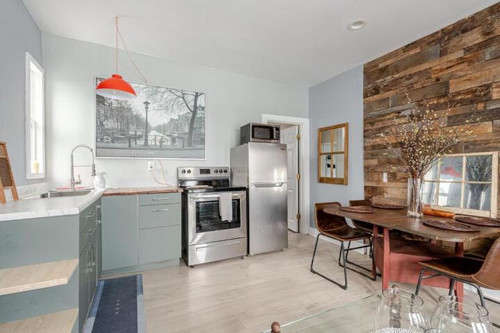 Main Street cabin