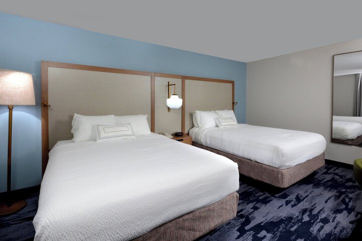 Room 18 of 29