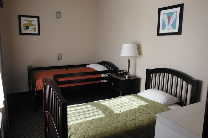Room 7 of 17