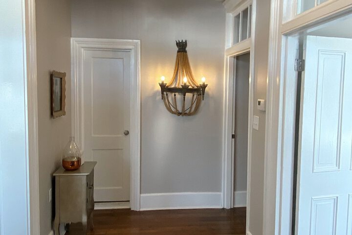 Room 61 of 103