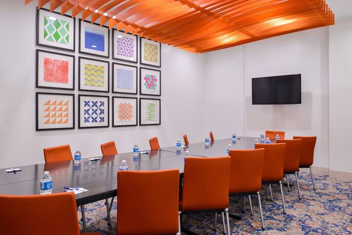 Holiday Inn Express New Orleans - Arts District by IHG