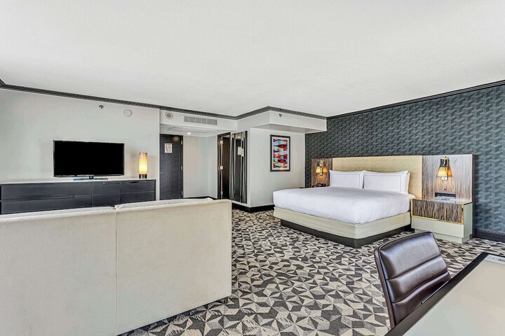Room 51 of 70