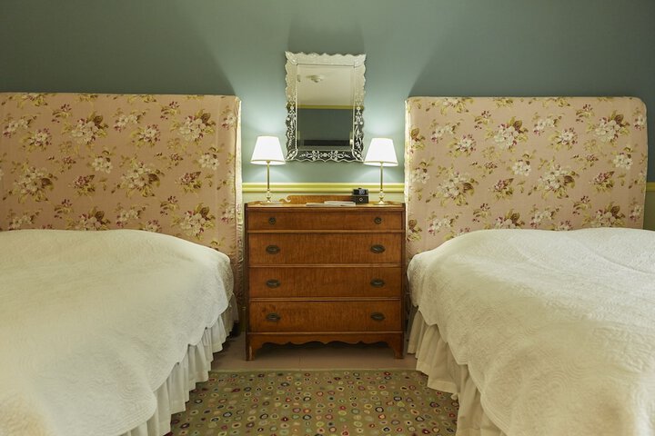 Room 11 of 126
