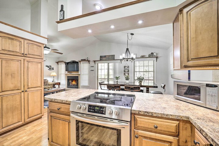 Mountain Getaway Home in a Resort Community!