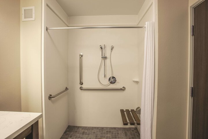 La Quinta Inn & Suites by Wyndham Morgan Hill-San Jose South
