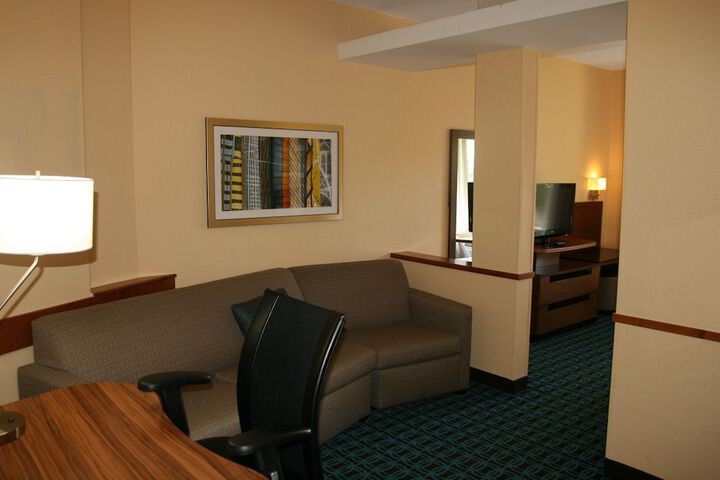 Room 29 of 40