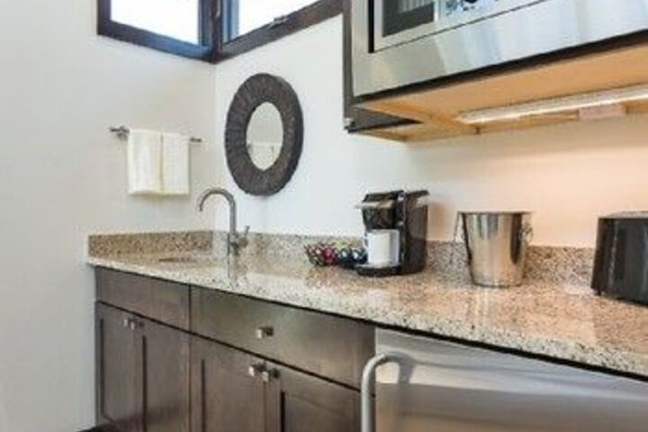 Alura Pointe Villas at the Reserve at Lake Travis