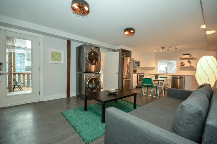Room 44 of 58