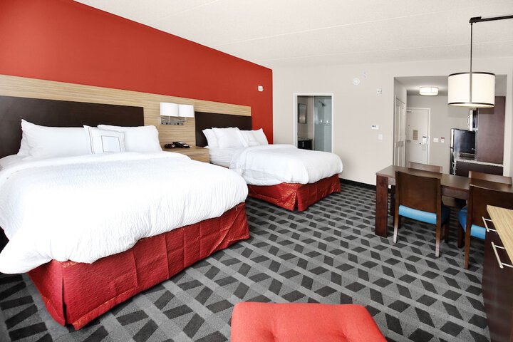 TownePlace Suites Grove City Mercer / Outlets