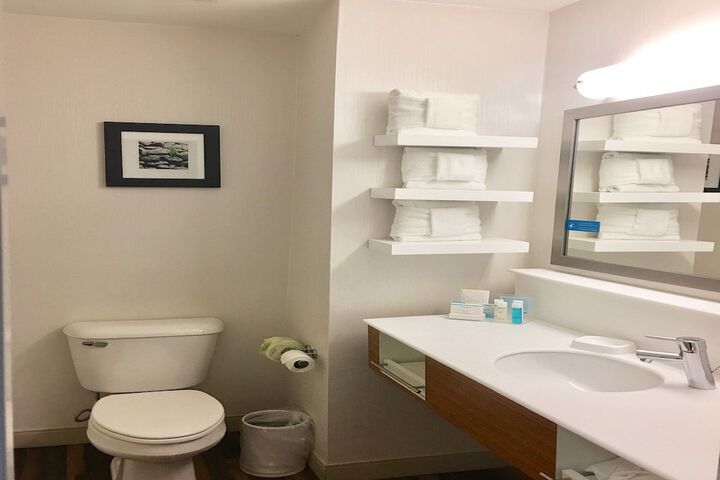 Room 13 of 50