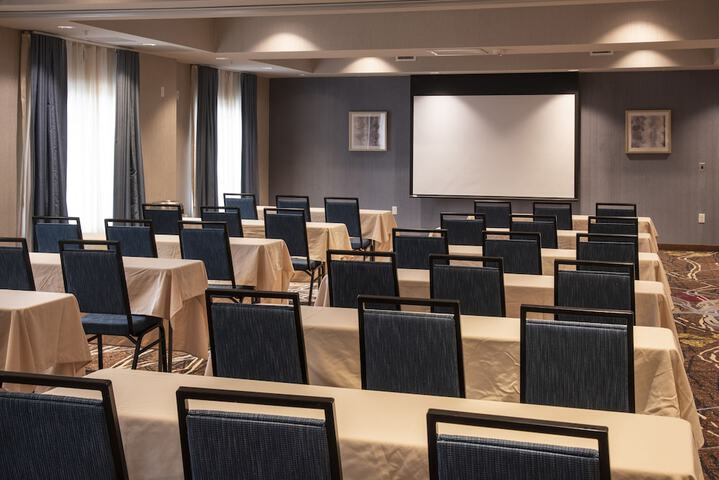 Hampton Inn & Suites Seattle / Redmond