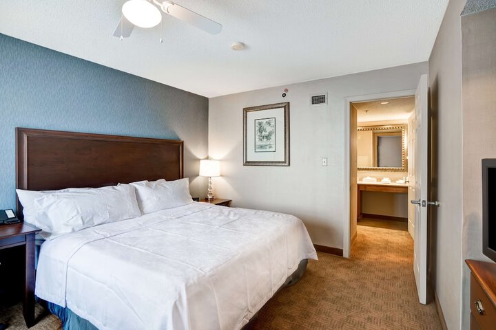 Room 26 of 43