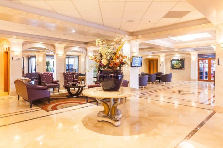 Hotel Interior 14 of 73