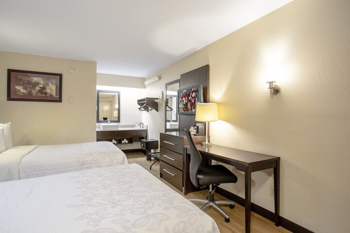 Room 17 of 26