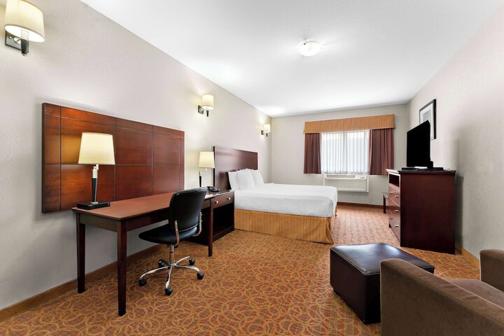 Room 11 of 50