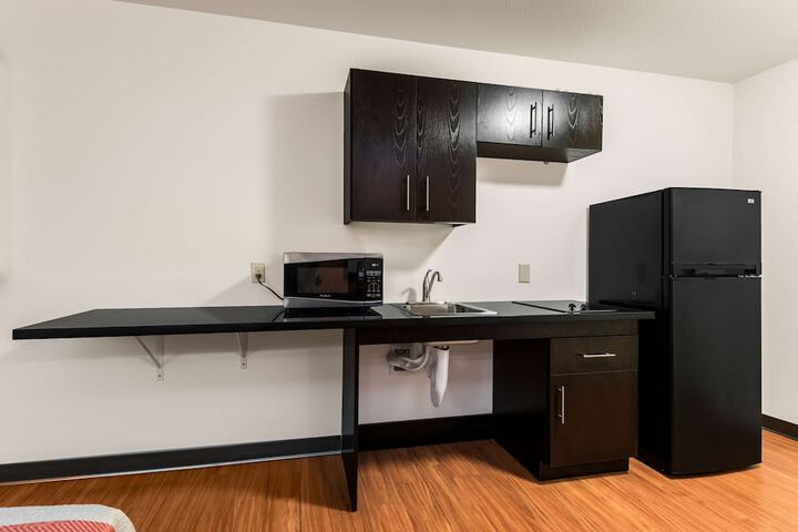 Room 9 of 43