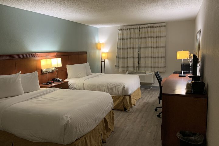 Room 11 of 31